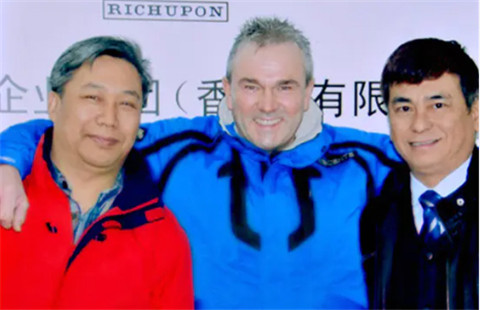 "We have been long term cooperation with Richupon Electronic (SZ) Co., Ltd. since the year 2000 when we first time to find a good wire harness and professional custom usb cables manufacture in China. After 15 years practical transaction proves Richupon usb cables manufacturers is an excellent reliable wire harness and cables manufacturing in its field."